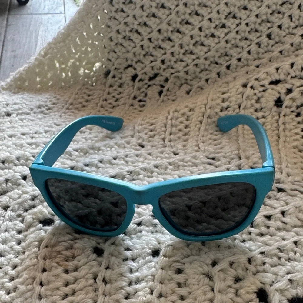 Minishades Classic polarized Kids Sunglasses- Lifetime Warranty -0-3 years